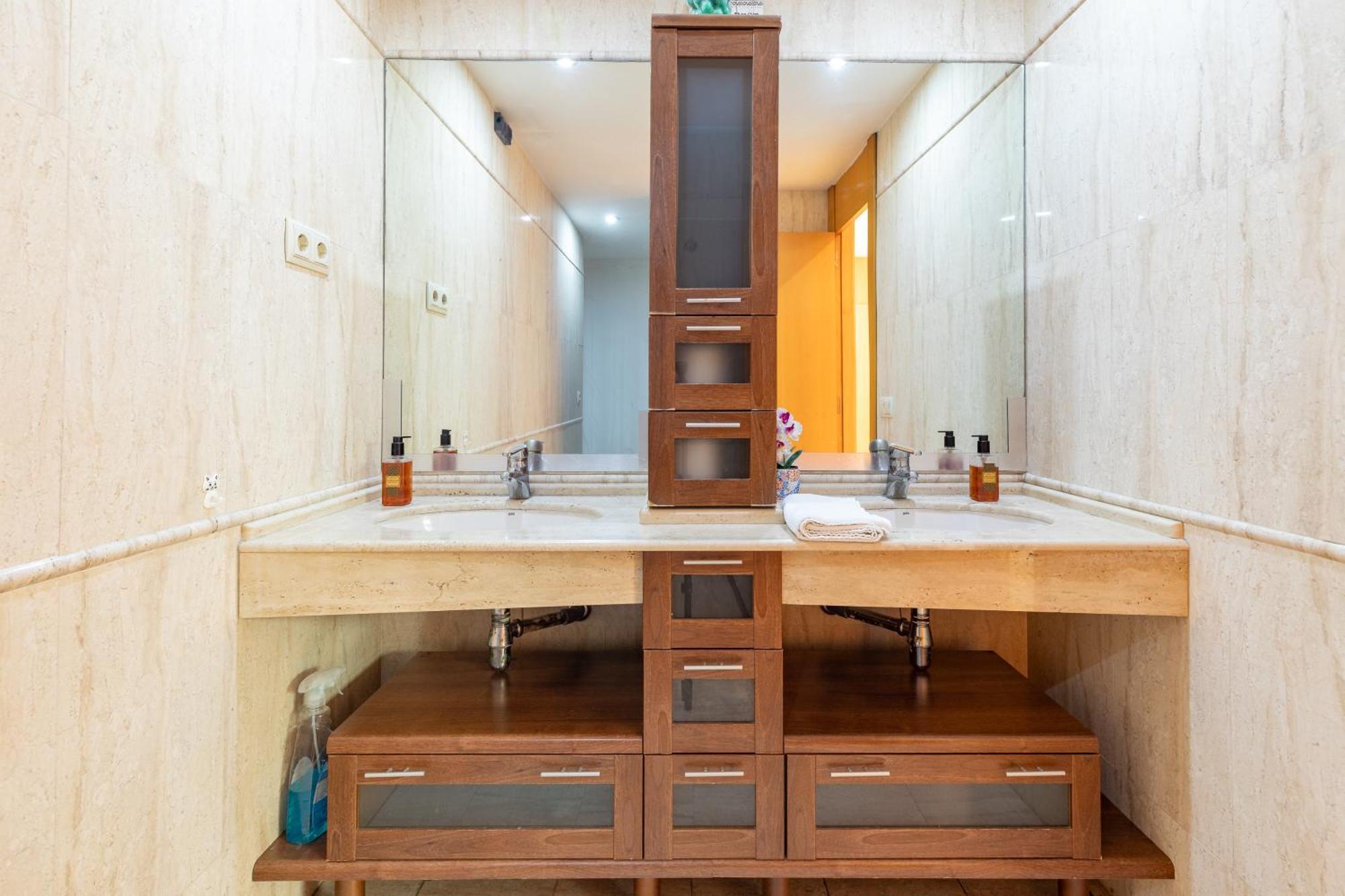 Penthouse Duplex In A 4 Floors Spanish House -8 Min To Center By Metro Valência Exterior foto